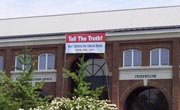 "Tell the Truth!" 2004 banner