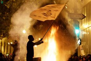Oakland_Burning.jpg
